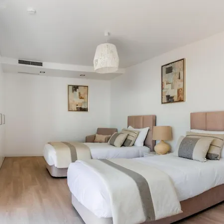 Appartamento Bright & Stylish First Floor - 16l *